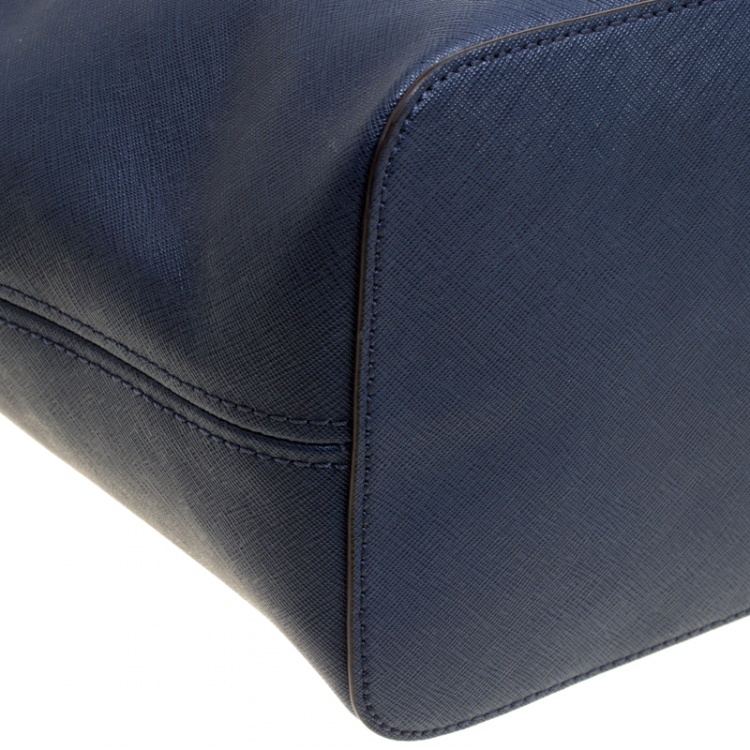 Pre Owned Michael Michael Kors Navy Blue Saffiano Leather Jet Set Tote
