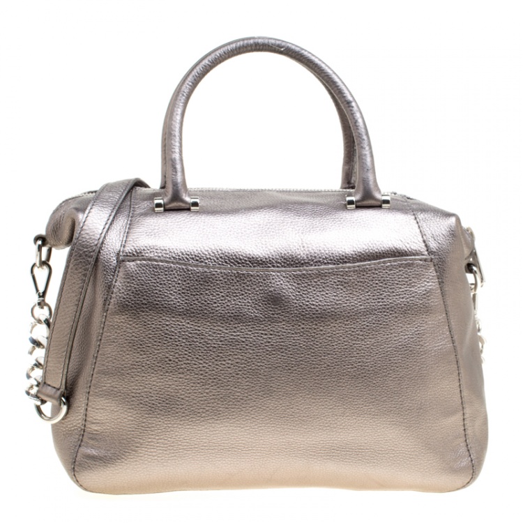 Pre Owned Michael Kors Metallic Silver Leather Shoulder Bag