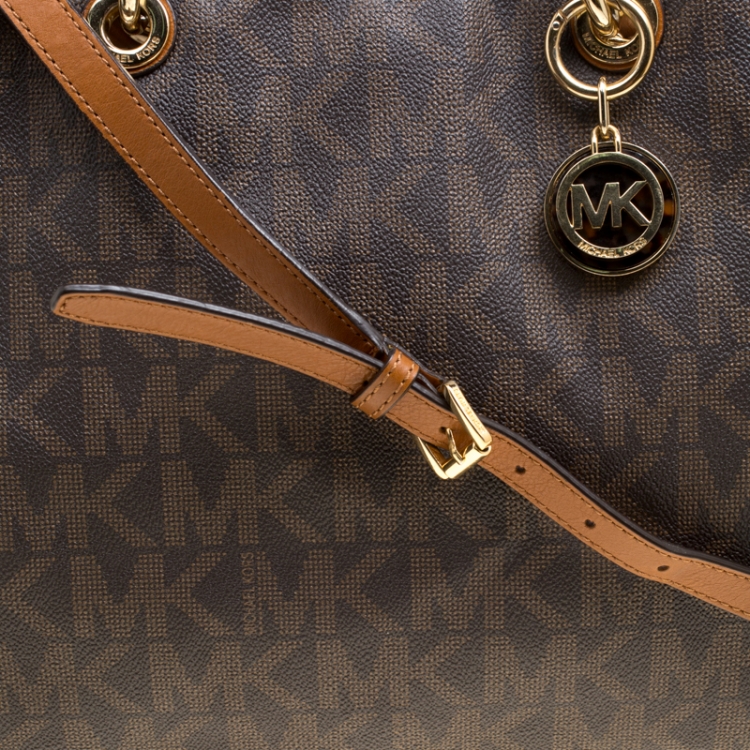 Pre Owned Michael Michael Kors Brown Signature Coated Canvas Cynthia Tote