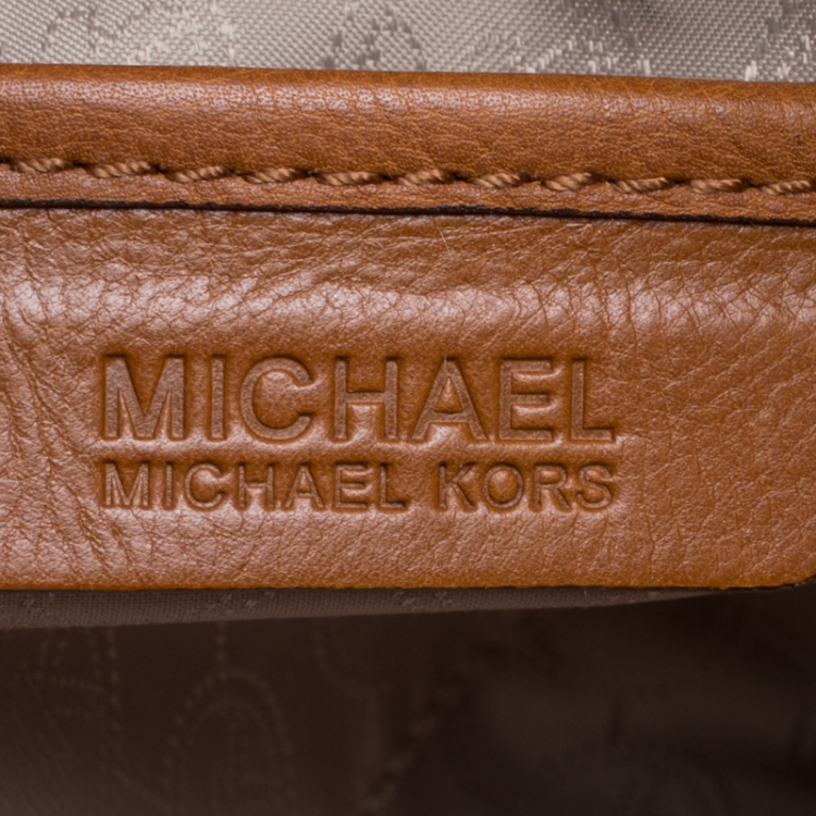 Pre Owned Michael Michael Kors Brown Signature Coated Canvas Cynthia Tote