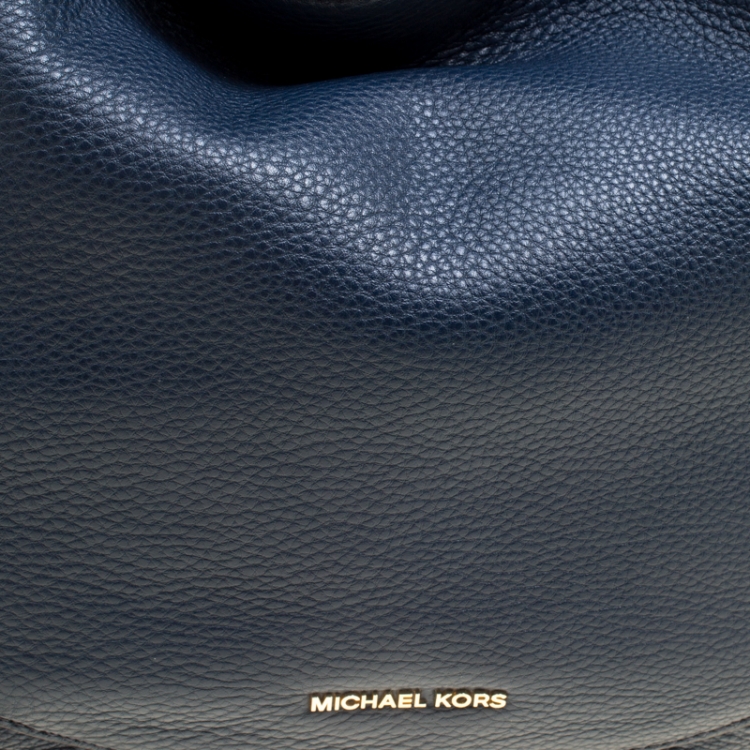 Pre Owned Michael Kors Navy Blue Leather New Medium Julia Hobo