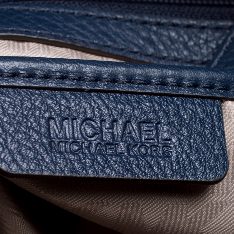 Pre Owned Michael Kors Navy Blue Leather New Medium Julia Hobo