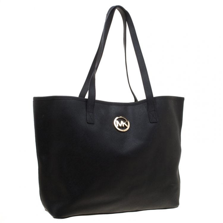 Pre Owned Michael Kors Black Saffiano Leather  Shopper Tote