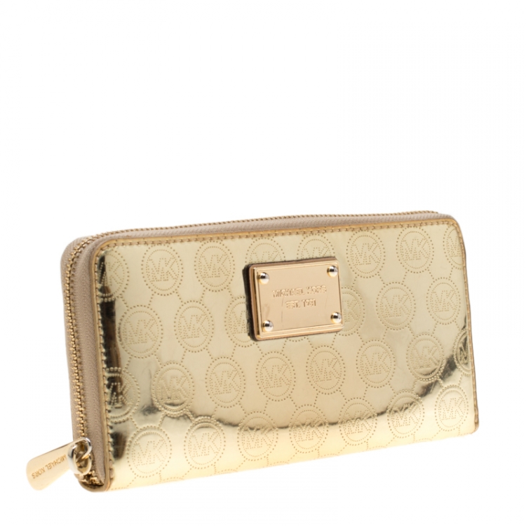 Pre Owned Michael Kors Gold Patent Leather Jet Set Zip Around Wallet