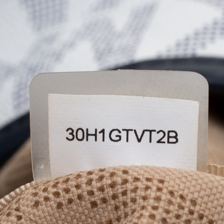 Pre Owned Michael Kors White/Blue Signature Coated Canvas Jet Set Tote