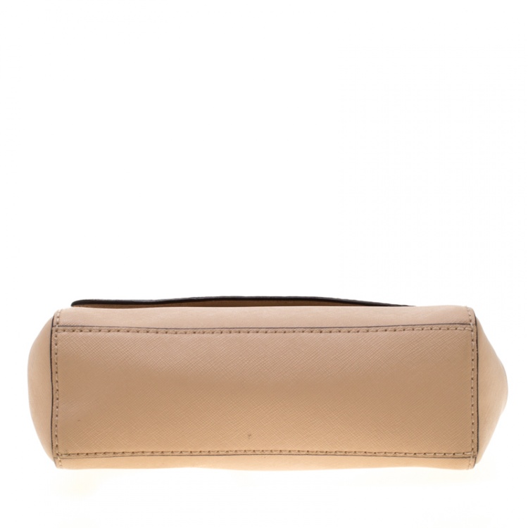 Pre Owned Michael Kors Beige Leather Extra Small Ava Crossbody Bag