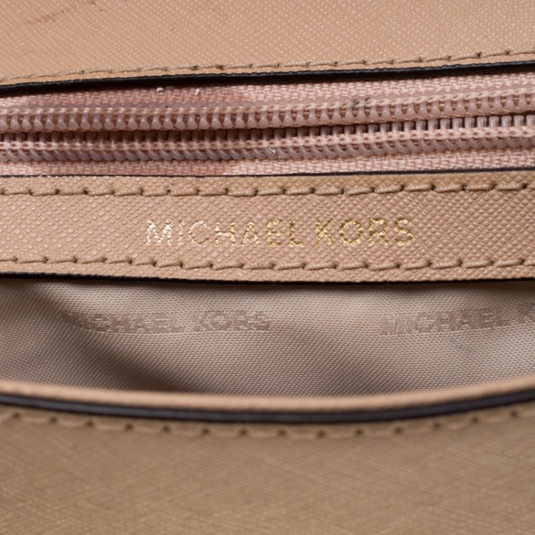 Pre Owned Michael Kors Beige Leather Extra Small Ava Crossbody Bag