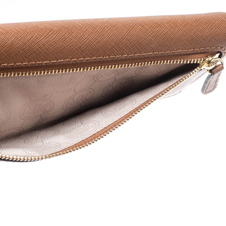 Pre Owned Michael Kors Brown Leather Jet Set Travel Wallet