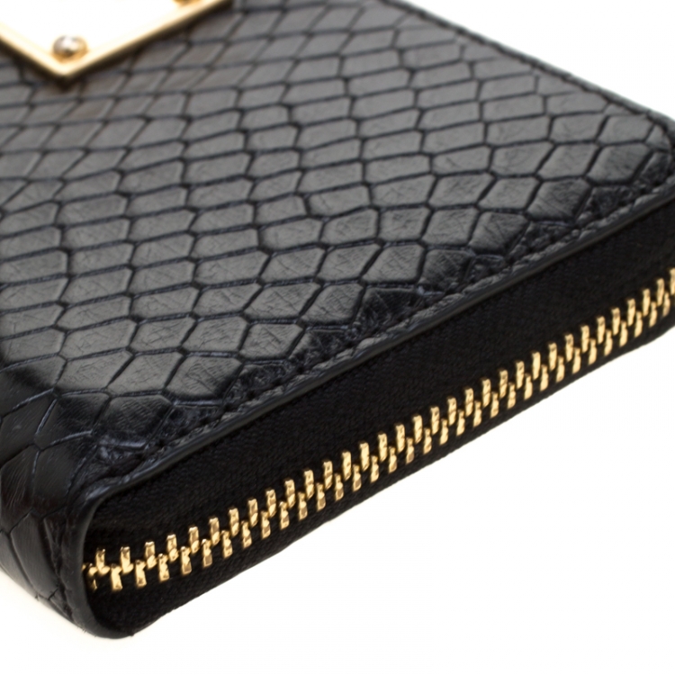 Pre Owned Michael Kors Black Croc Embossed Leather Zip Around Wallet