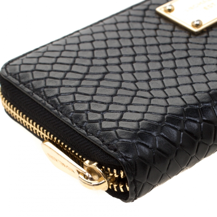 Pre Owned Michael Kors Black Croc Embossed Leather Zip Around Wallet
