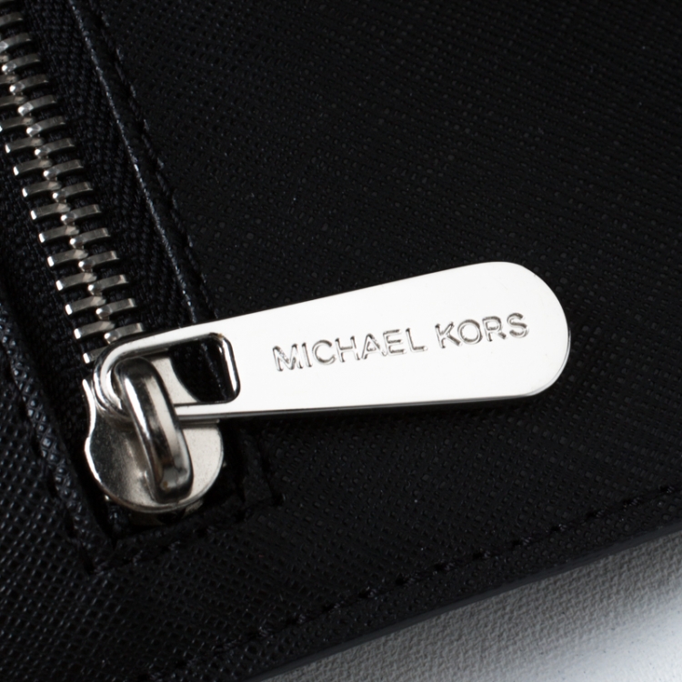 Pre Owned Michael Kors Black/White Saffiano Leather Jet Set Checkered Tote