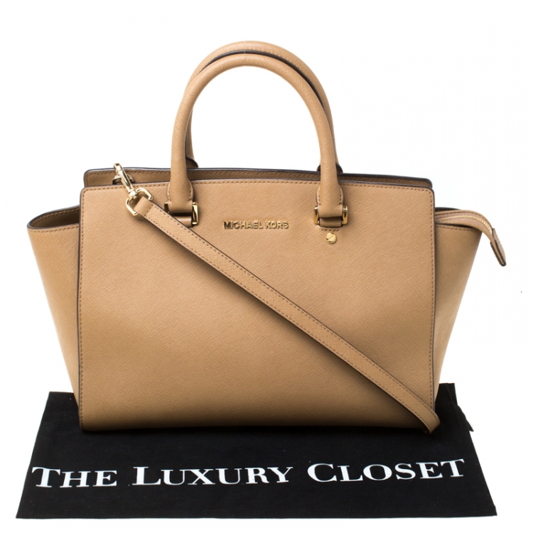 Pre Owned Michael Michael Kors Brown Leather Medium Selma Tote