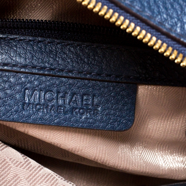 Pre Owned MICHAEL Michael Kors Blue Leather Crossbody Bag