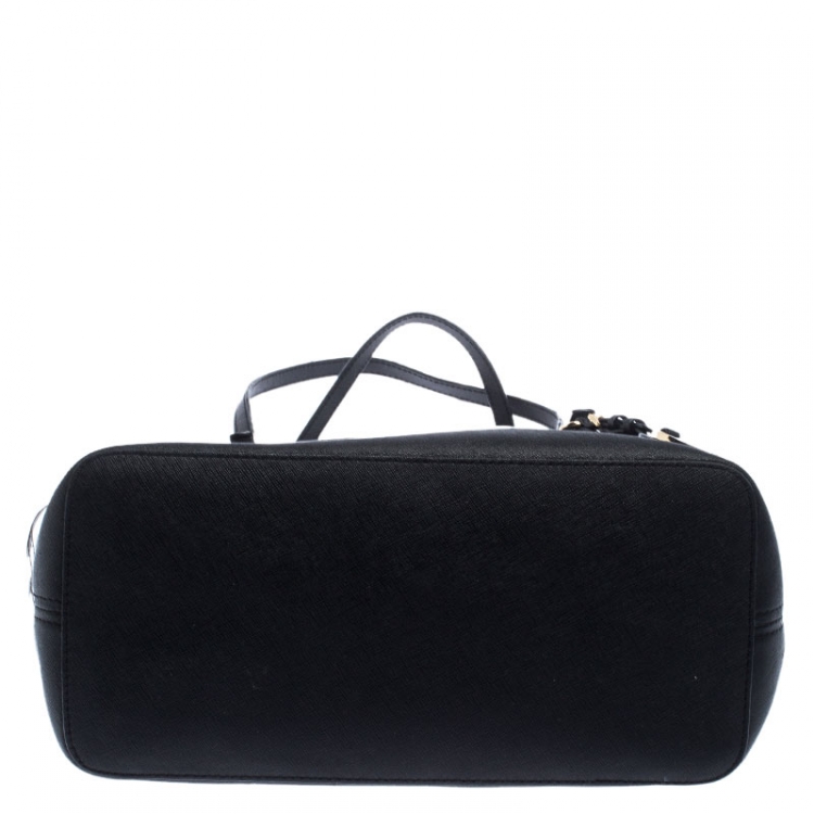 Pre Owned Michael Kors Black/White Stripe Saffiano Leather Small Jet Set Tote