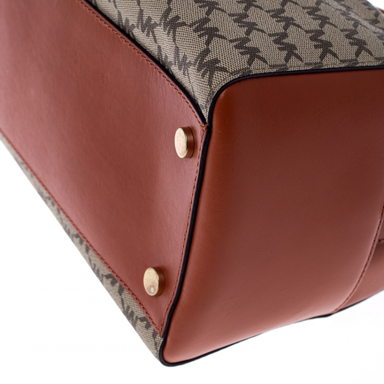 Pre Owned  Michael Kors Beige/Orange Signature Coated Canvas and Leather Medium Mercer Duffel Bag