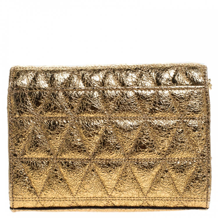 مملوكة مسبقًا Michael Kors Metallic Gold Quilted Leather Crossbody Bag