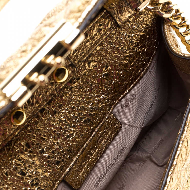 مملوكة مسبقًا Michael Kors Metallic Gold Quilted Leather Crossbody Bag