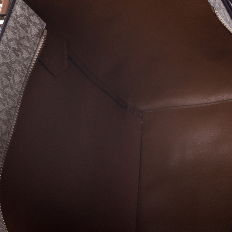 Pre Owned MICHAEL KORS Beige/Brown Monogram Coated Canvas Kimberly Top Zip Shopper Tote 