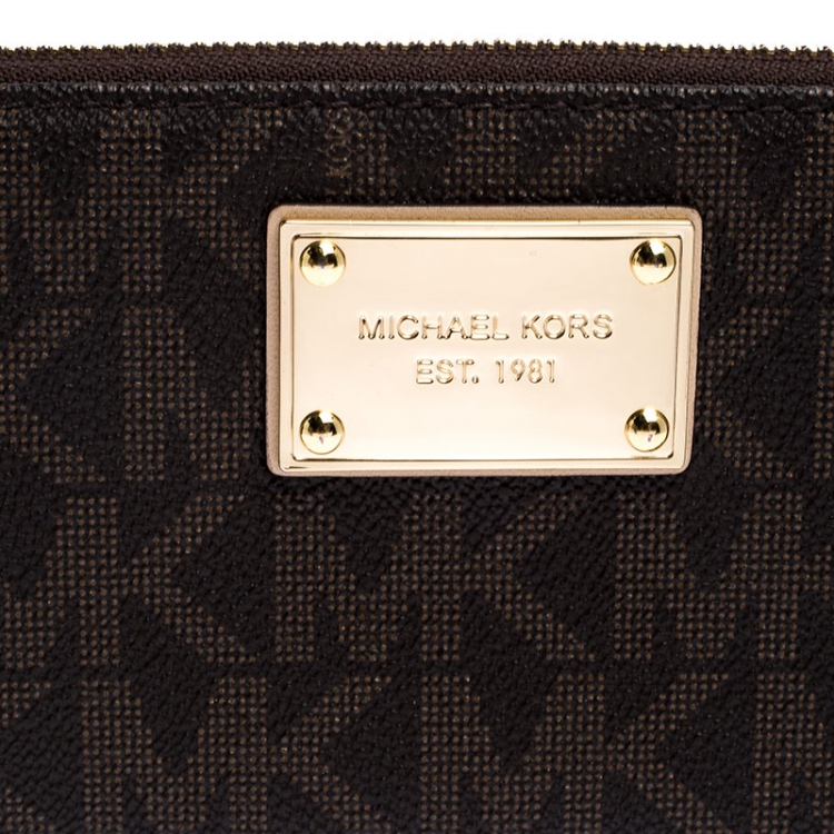 Pre Owned Michael Kors Brown Signature Coated Canvas Zip Around Wallet