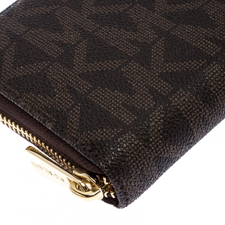 Pre Owned Michael Kors Brown Signature Coated Canvas Zip Around Wallet