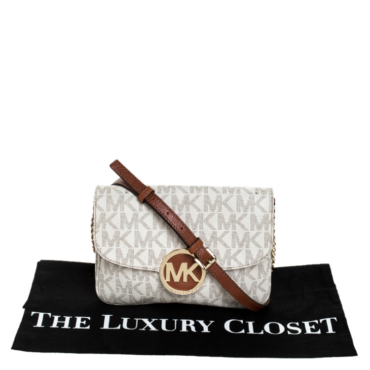 Pre Owned Michael Kors White/Brown Monogram Coated Canvas Crossbody Bag
