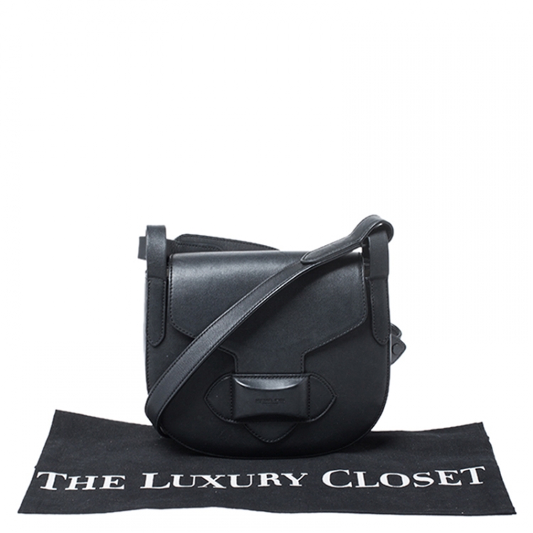 Pre Owned Michael Kors Black Leather Daria Crossbody Bag