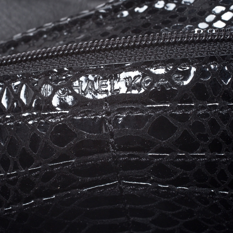 Pre Owned Michael Kors Black Python Embossed Leather and Faux Fur Fulton Shoulder Bag