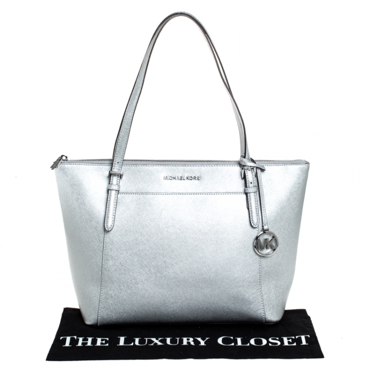 Pre Owned Michael Kors Metallic Silver Leather Ciara Tote