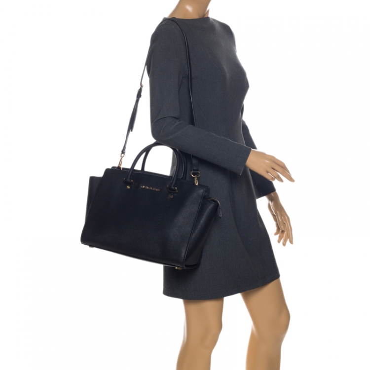 Pre Owned MICHAEL Michael Kors Black Leather Selma Satchel