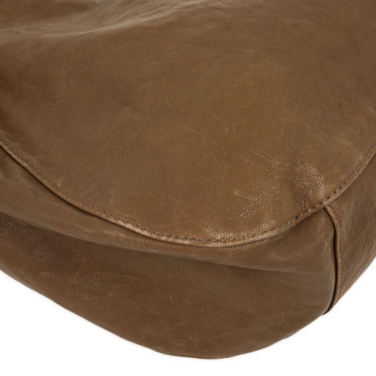 مملوكة مسبقًا Michael Kors Tonne Leather Hobo