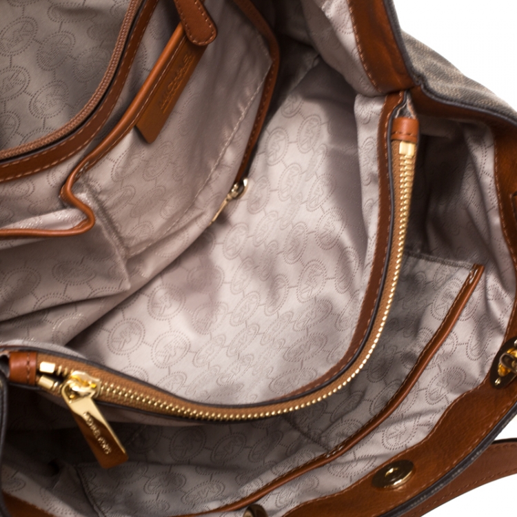 Pre Owned MICHAEL Michael Kors Brown Signature Coated Canvas Large Cynthia Tote