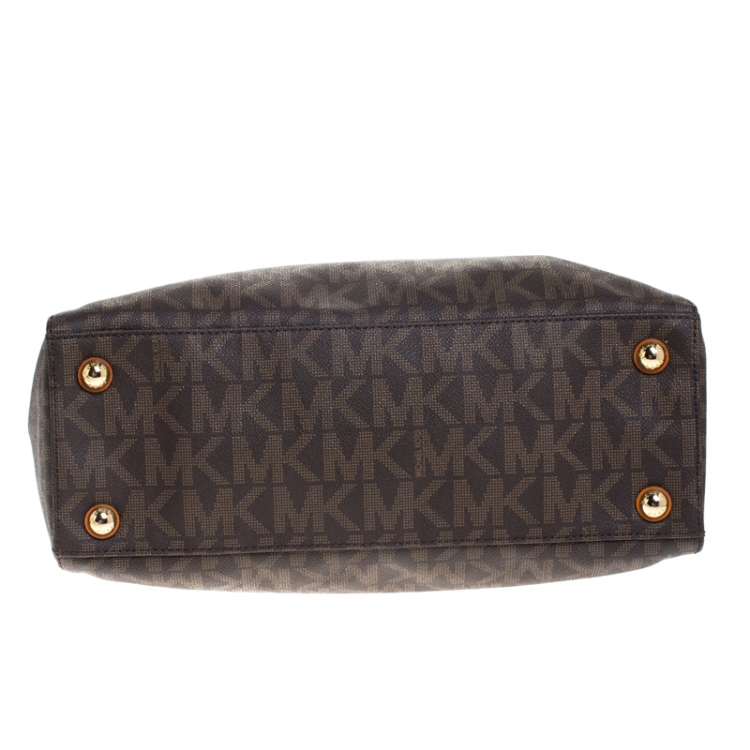 Pre Owned MICHAEL Michael Kors Brown Signature Coated Canvas Large Cynthia Tote