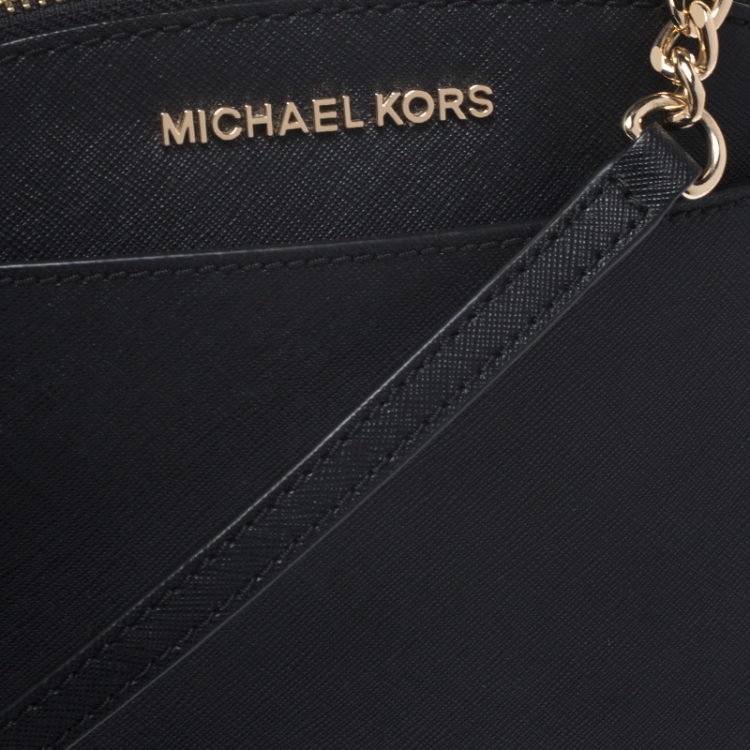 Pre Owned Michael Kors Black Leather Medium Dome Crossbody Bag