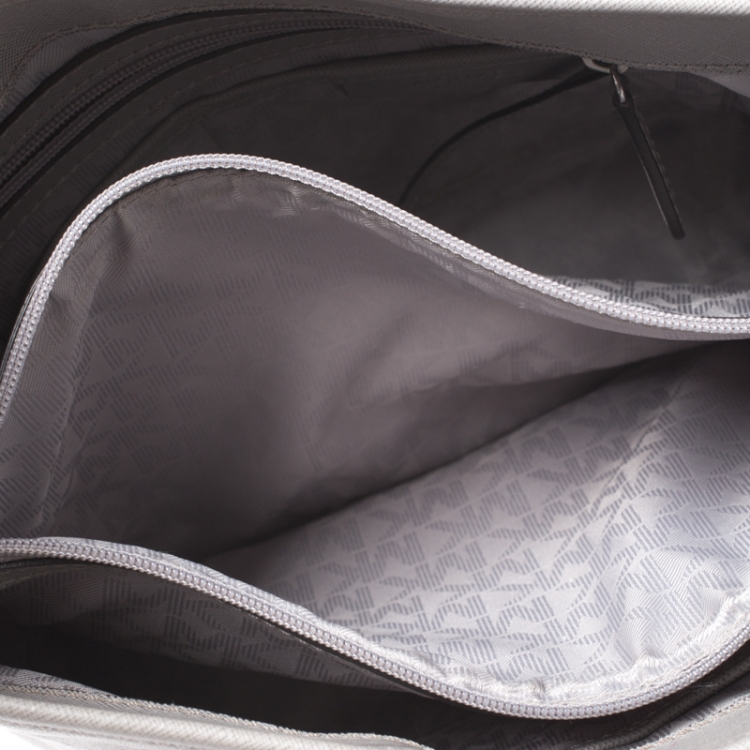 Pre Owned MICHAEL Michael Kors Grey Leather Snap Pocket Tote