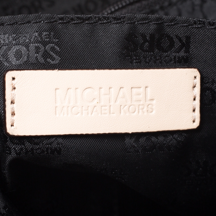 Pre Owned Michael Michael Kors Black Monogram Patent Leather Jet Set North South Tote