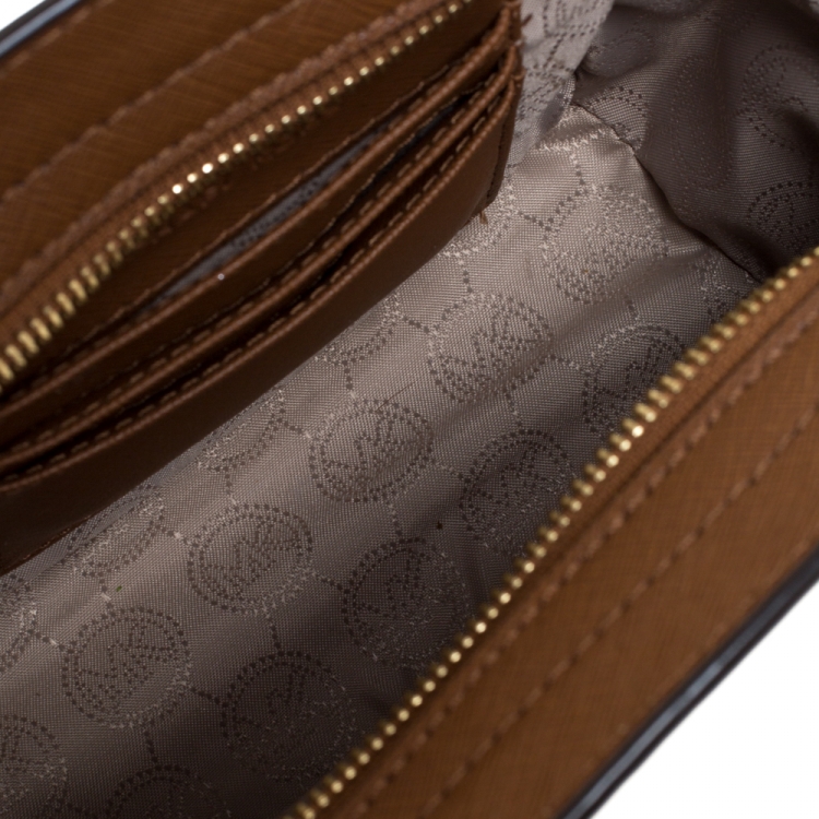 Pre Owned Michael Kors Brown Saffiano Leather Mini Selma Crossbody Bag