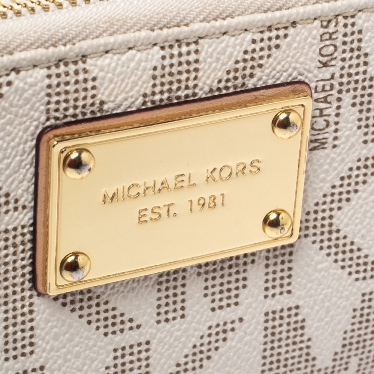 Pre Owned Michael Kors Beige Coated Canvas Zip Around Wallet