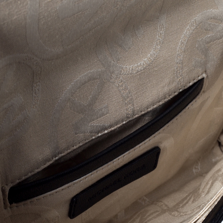 Pre Owned Michael Kors Black Leather Buckle Clutch