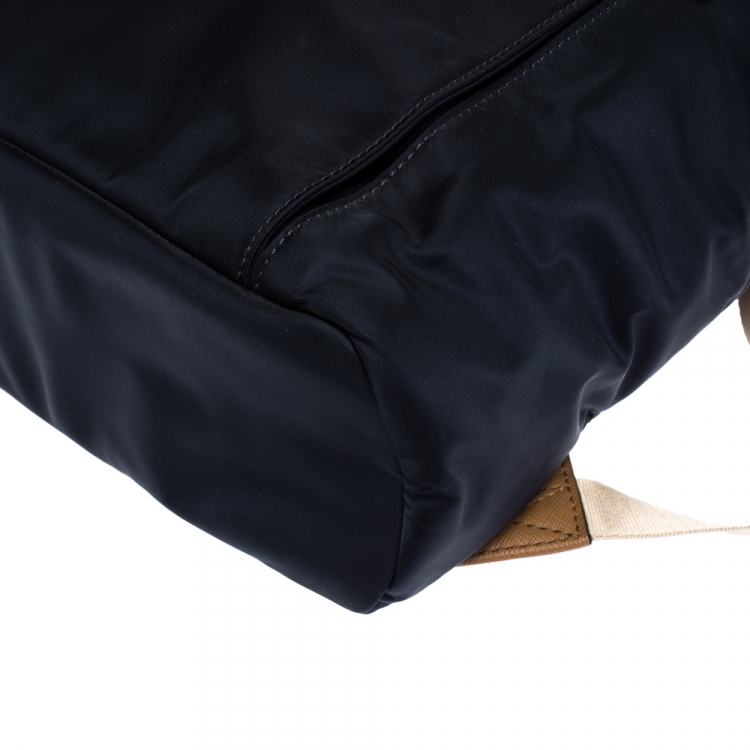 مملوكة مسبقًا Michael Kors Dark Blue Nylon Backpack