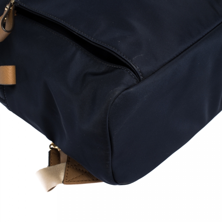 مملوكة مسبقًا Michael Kors Dark Blue Nylon Backpack