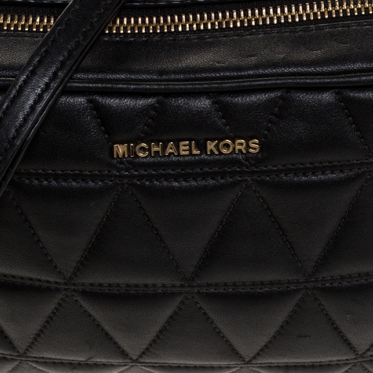 Pre Owned Michael Kors Black Quilted Leather Ginny Camera Crossbody Bag