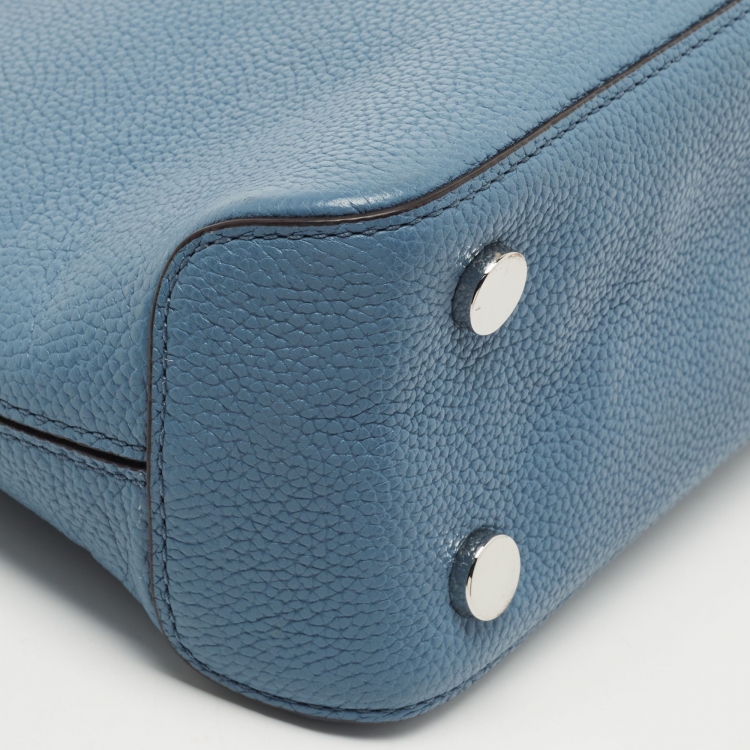 Pre Owned Michael Kors Light Blue Leather Cindy Dome Crossbody Bag