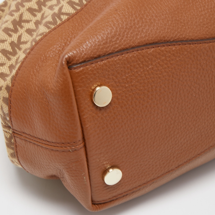 Pre Owned Michael Kors Brown/Beige Signature Canvas and Leather Raven Tote 