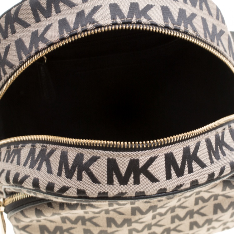 Pre Owned Michael Kors Beige/Black Signature Canvas and Leather Abbey Backpack