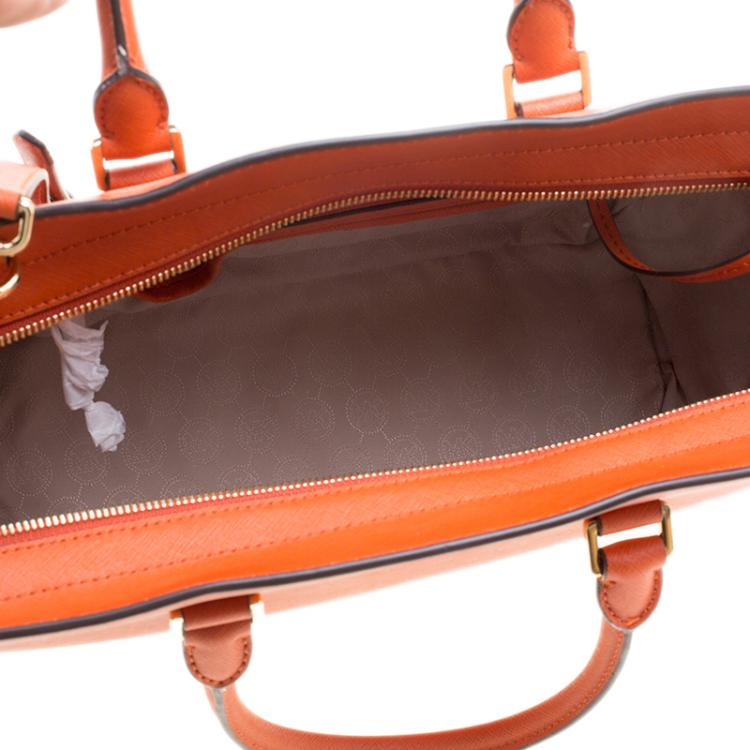 Pre Owned Michael Michael Kors Orange Saffiano Leather Medium Selma Tote
