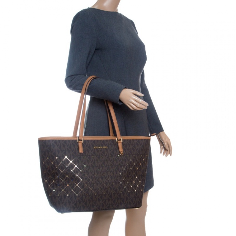 Pre Owned Michael Michael Kors Brown Signature Coated Canvas Tote