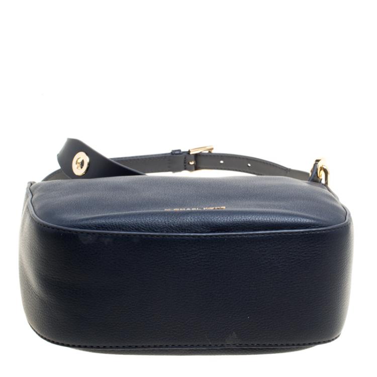 Pre Owned Michael Michael Kors Navy Blue Leather Medium Raven Messenger Bag