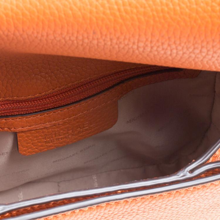 Pre Owned Michael Michael Kors Orange Leather Medium Maxine Saddle Crossbody Bag