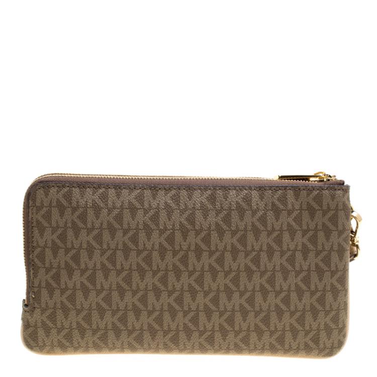 Pre Owned Michael Michael Kors Khaki/ Light Beige Signature Coated Canvas and Leather Large Bedford Double Zip Wristlet