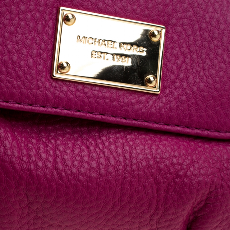 Pre Owned Michael Kors Fuschia Leather Jestset Flap Crossbody Bag